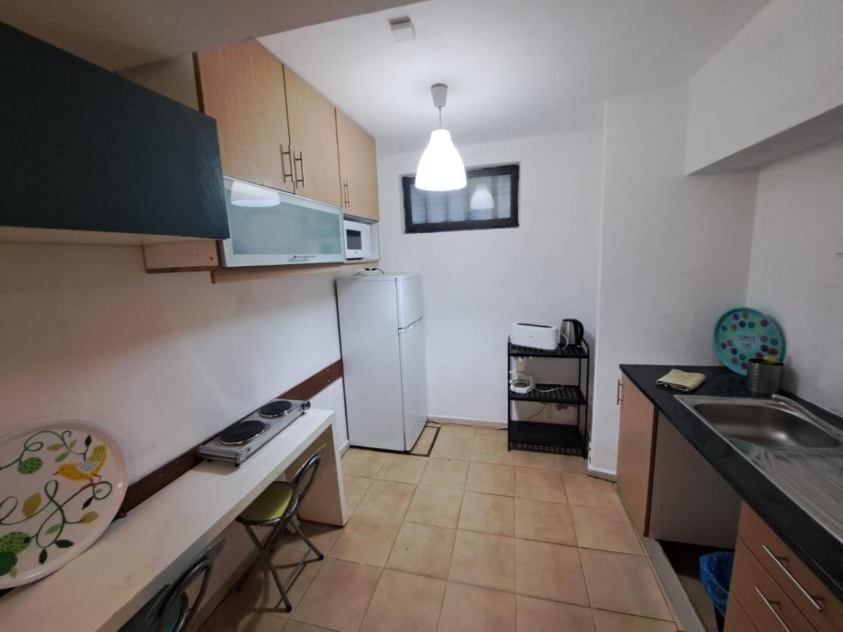 Spacious Economic Center Porto Flat Bagian luar foto