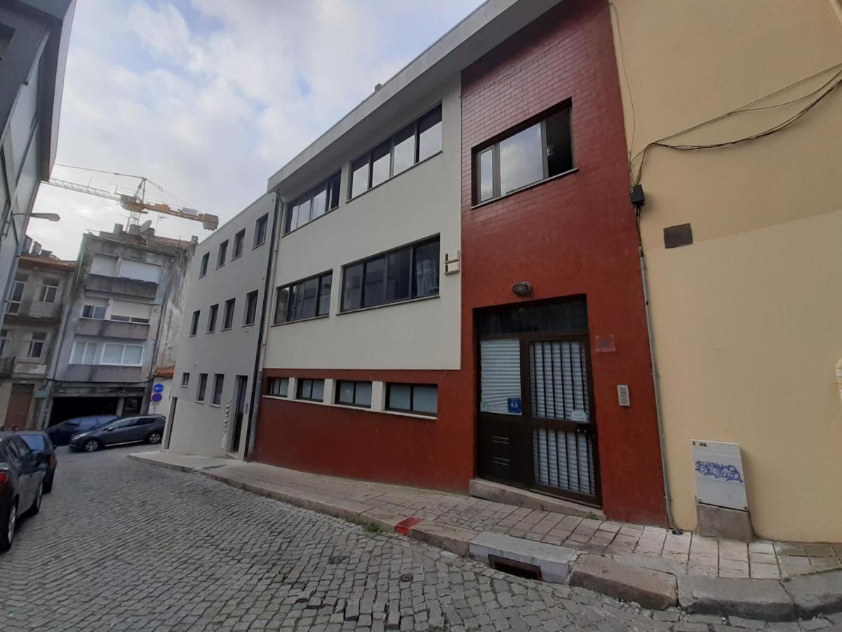 Spacious Economic Center Porto Flat Bagian luar foto
