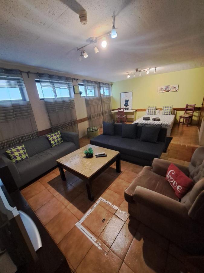 Spacious Economic Center Porto Flat Bagian luar foto