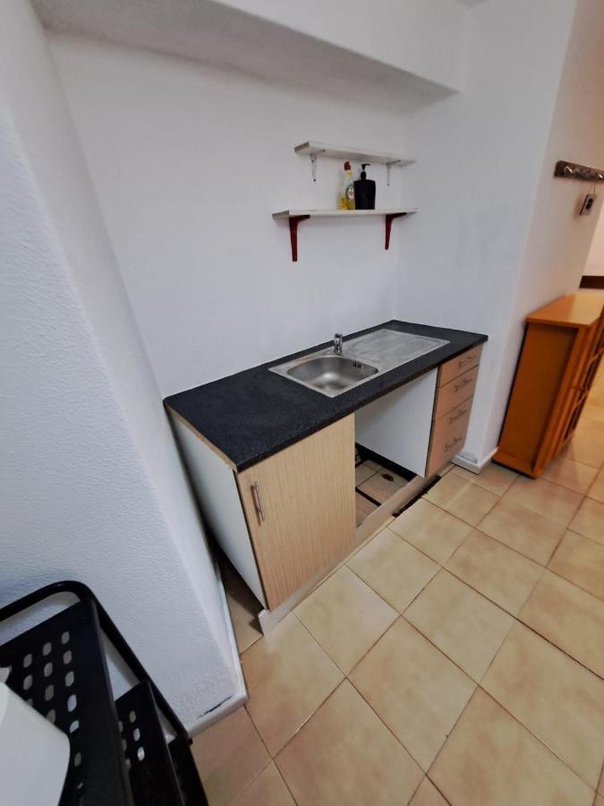 Spacious Economic Center Porto Flat Bagian luar foto