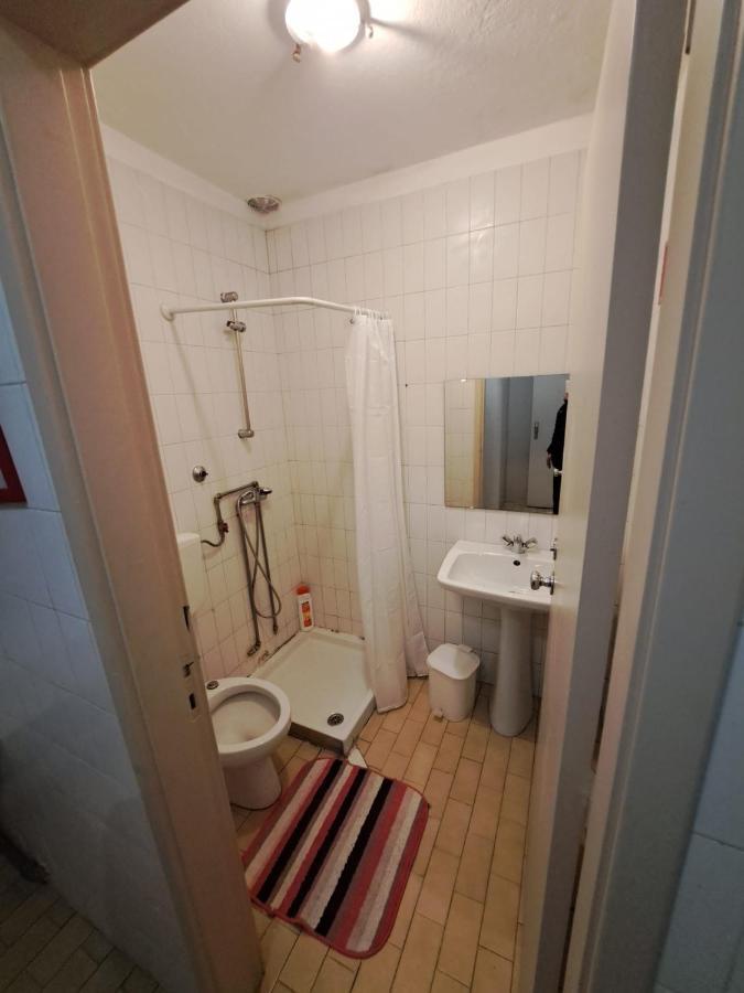 Spacious Economic Center Porto Flat Bagian luar foto