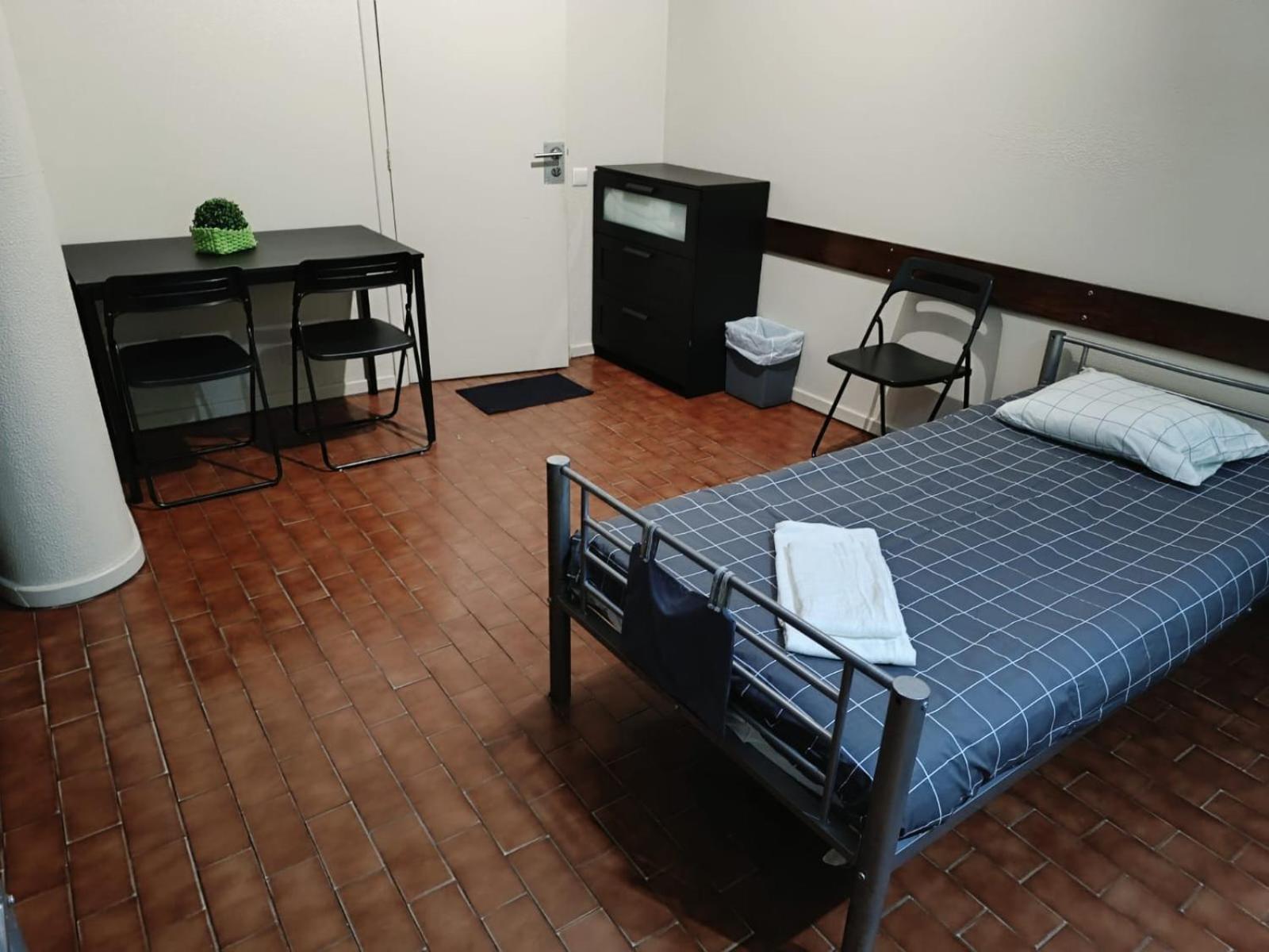 Spacious Economic Center Porto Flat Bagian luar foto