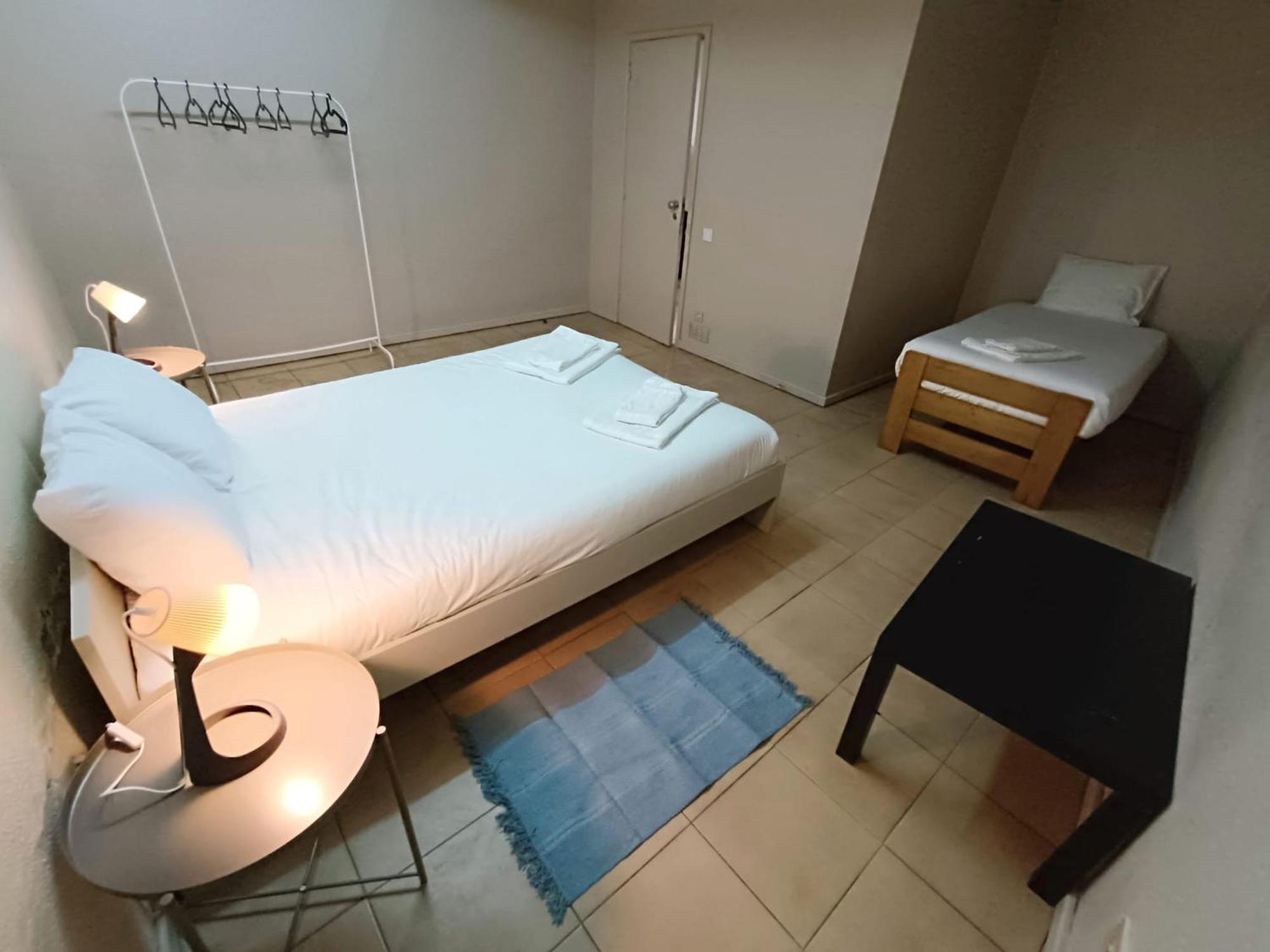 Spacious Economic Center Porto Flat Bagian luar foto